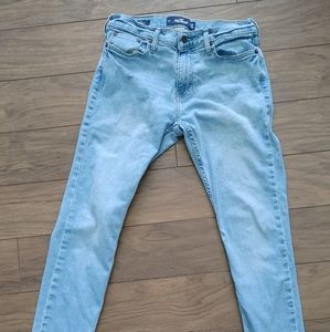 29x32 Hollister mens jeans